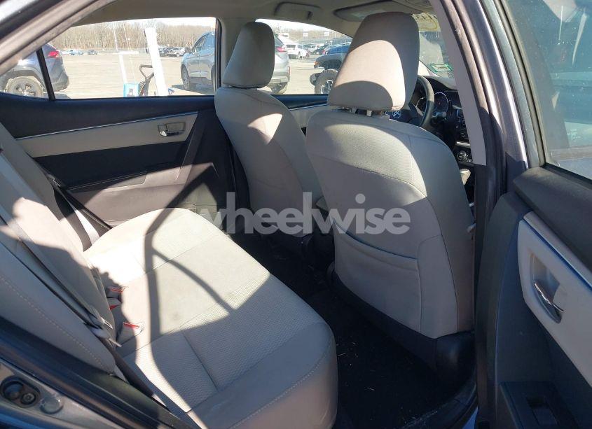 Photo 8 of 2016 Toyota Corolla LE (VIN 2T1BURHE4GC595923)