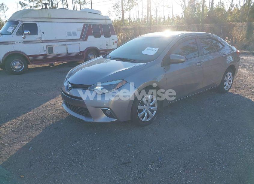 Photo 2 of 2016 Toyota Corolla LE (VIN 2T1BURHE4GC603521)