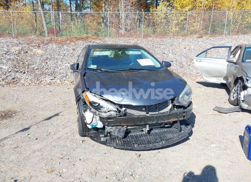 Photo 6 of 2016 Toyota Corolla LE (VIN 2T1BURHE4GC605124)