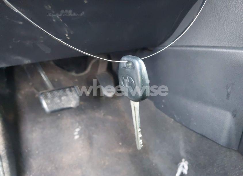 Photo 11 of 2016 Toyota Corolla L (VIN 2T1BURHE4GC608010)