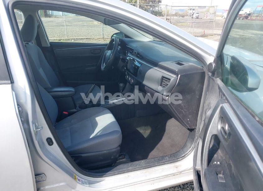 Photo 5 of 2016 Toyota Corolla L (VIN 2T1BURHE4GC608010)