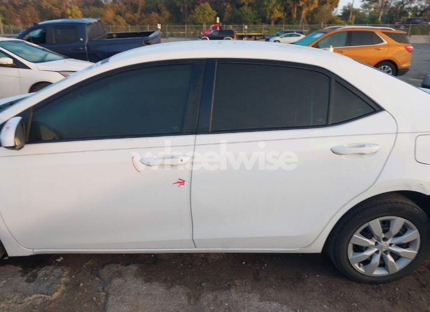 Photo 14 of 2016 Toyota Corolla LE (VIN 2T1BURHE4GC677733)