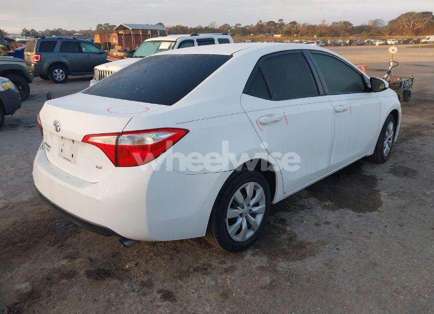 Photo 4 of 2016 Toyota Corolla LE (VIN 2T1BURHE4GC677733)