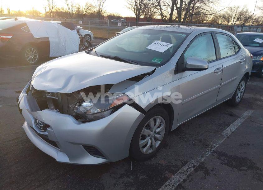 Photo 2 of 2016 Toyota Corolla LE (VIN 2T1BURHE4GC705630)