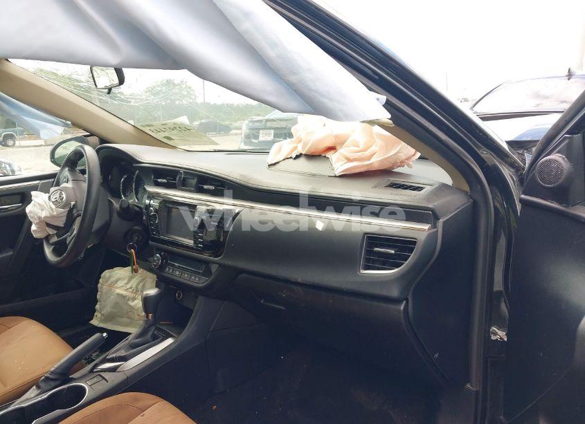 Photo 5 of 2016 Toyota Corolla LE (VIN 2T1BURHE4GC708754)