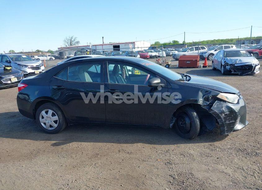 Photo 13 of 2016 Toyota Corolla LE (VIN 2T1BURHE4GC711962)