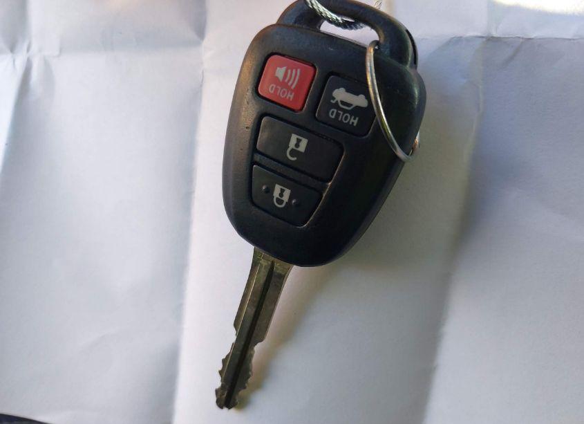 Photo 11 of 2016 Toyota Corolla S PLUS (VIN 2T1BURHE4GC713209)