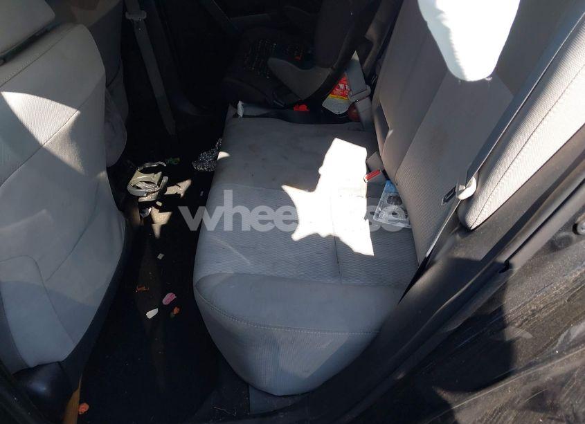 Photo 8 of 2016 Toyota Corolla LE (VIN 2T1BURHE4GC714621)