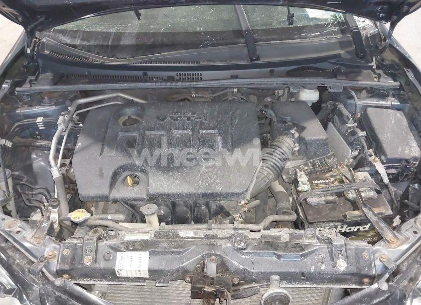 Photo 10 of 2016 Toyota Corolla LE (VIN 2T1BURHE4GC737168)