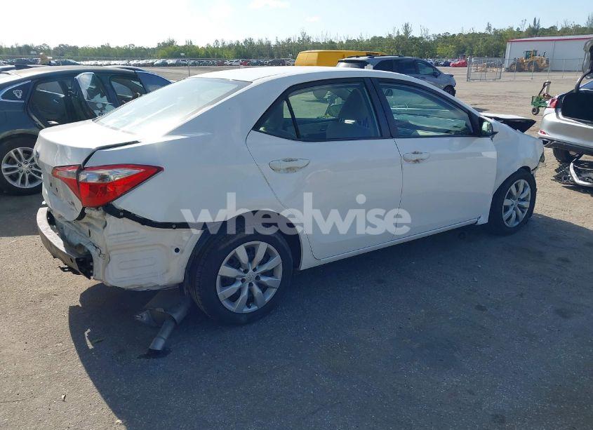 Photo 4 of 2016 Toyota Corolla LE (VIN 2T1BURHE4GC738062)