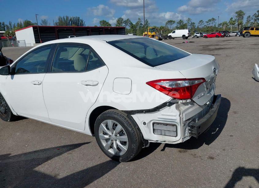 Photo 6 of 2016 Toyota Corolla LE (VIN 2T1BURHE4GC738062)