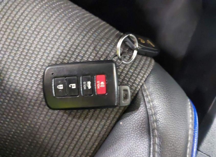 Photo 11 of 2017 Toyota Corolla SE (VIN 2T1BURHE4HC755963)