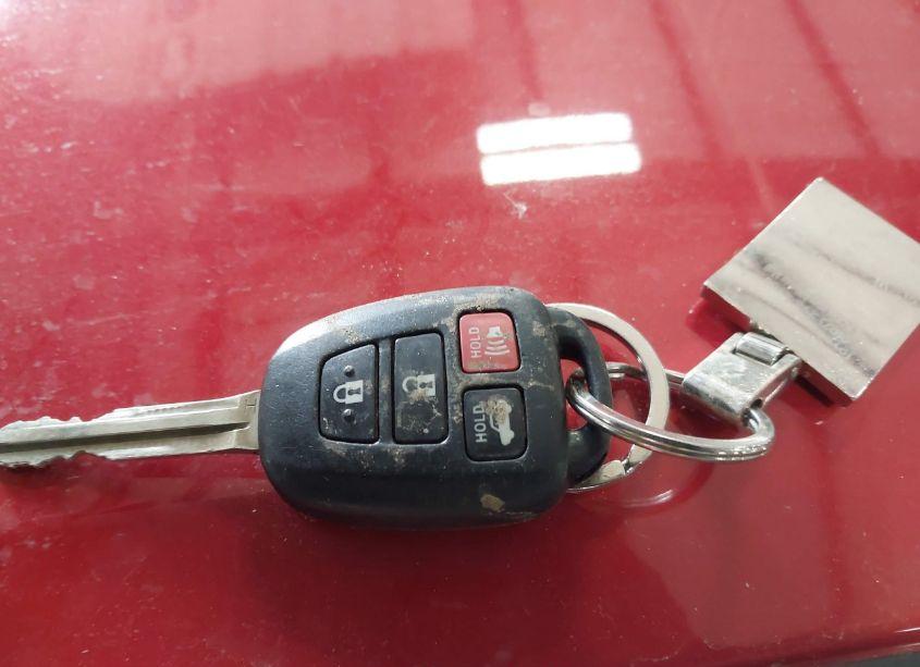 Photo 11 of 2017 Toyota Corolla SE (VIN 2T1BURHE4HC772651)