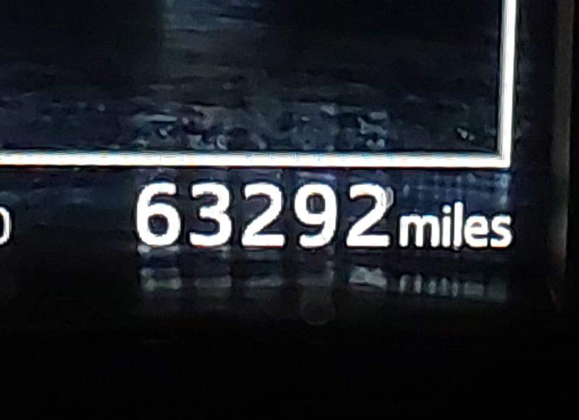 Photo 15 of 2017 Toyota Corolla SE (VIN 2T1BURHE4HC772651)