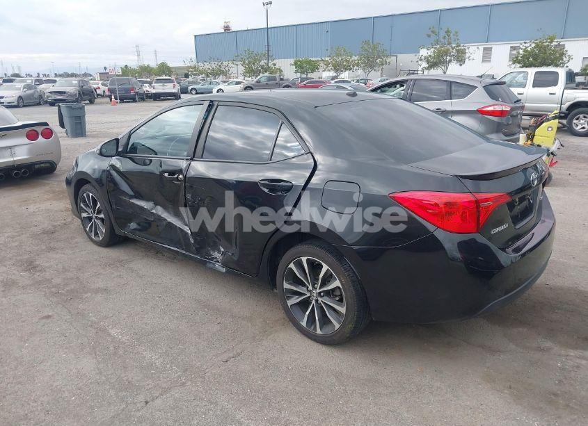 Photo 3 of 2017 Toyota Corolla SE (VIN 2T1BURHE4HC773766)