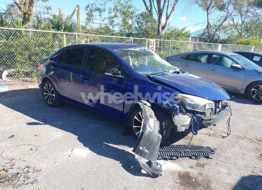 2017 Toyota Corolla SE (VIN 2T1BURHE4HC776537) main photo