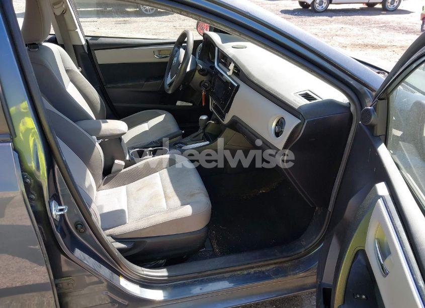 Photo 5 of 2017 Toyota Corolla LE (VIN 2T1BURHE4HC777588)