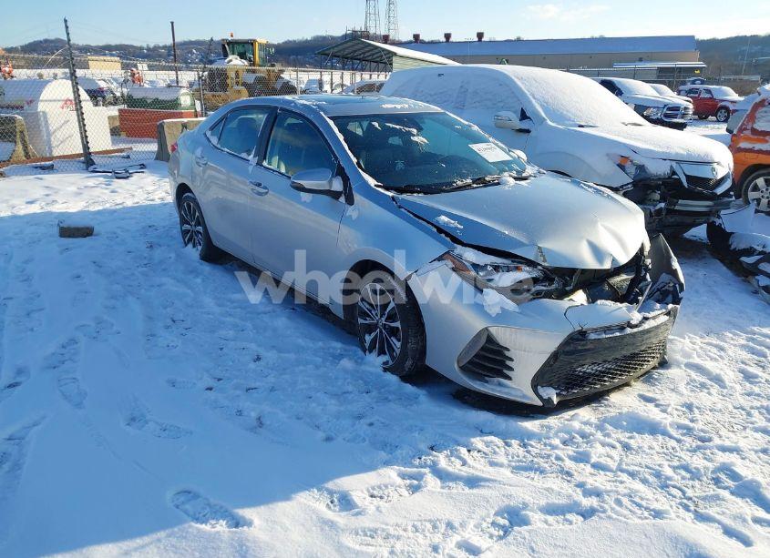 2017 Toyota Corolla XSE (VIN 2T1BURHE4HC779034) main photo