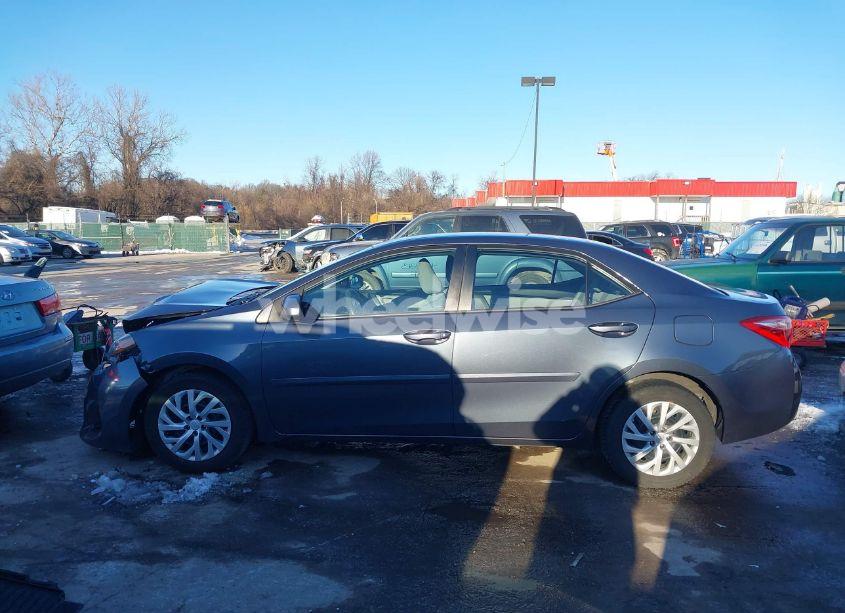 Photo 15 of 2017 Toyota Corolla LE (VIN 2T1BURHE4HC784878)