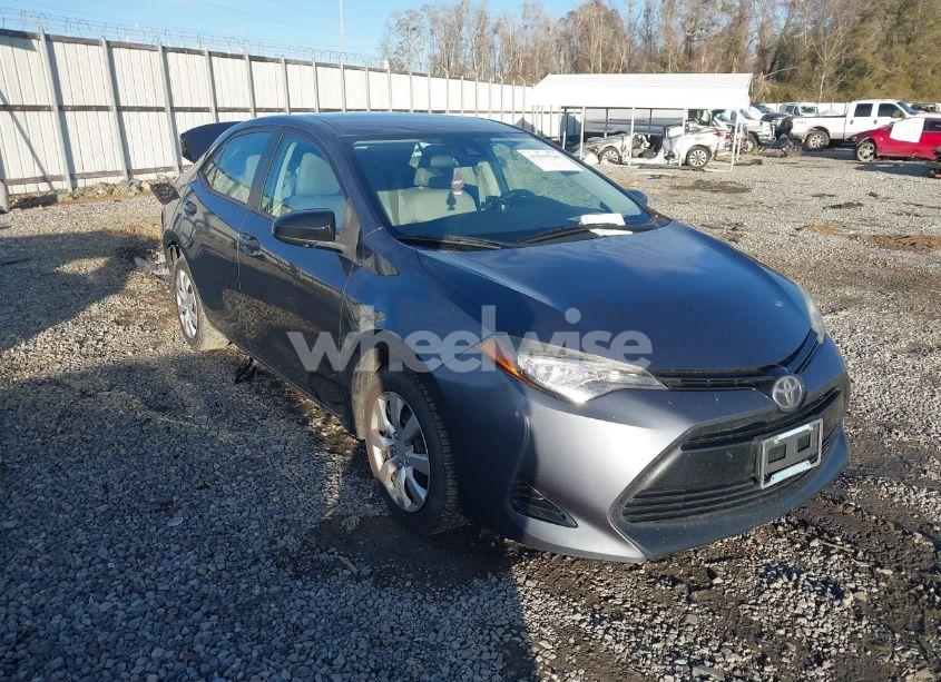 2017 Toyota Corolla LE (VIN 2T1BURHE4HC793967) main photo