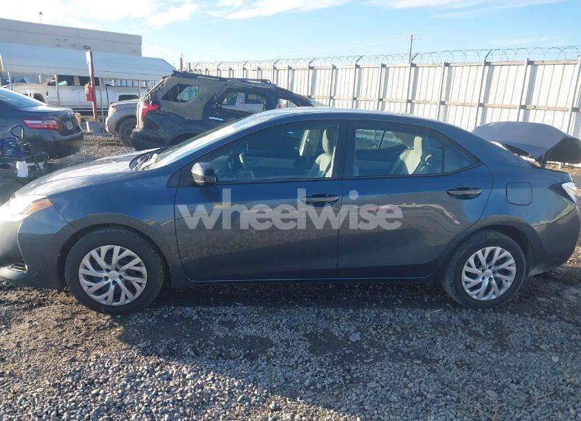 Photo 14 of 2017 Toyota Corolla LE (VIN 2T1BURHE4HC793967)