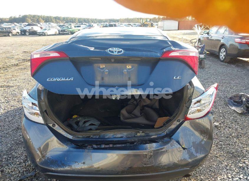 Photo 16 of 2017 Toyota Corolla LE (VIN 2T1BURHE4HC793967)
