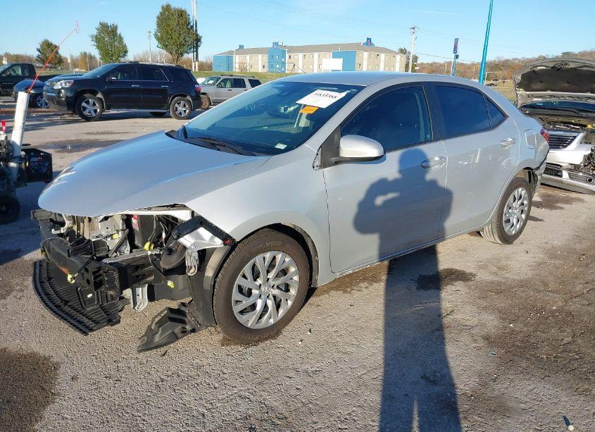 Photo 2 of 2017 Toyota Corolla LE (VIN 2T1BURHE4HC795136)