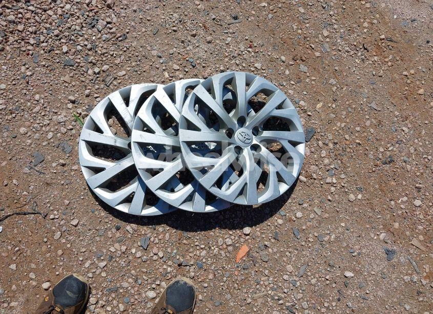 Photo 12 of 2017 Toyota Corolla LE (VIN 2T1BURHE4HC799719)