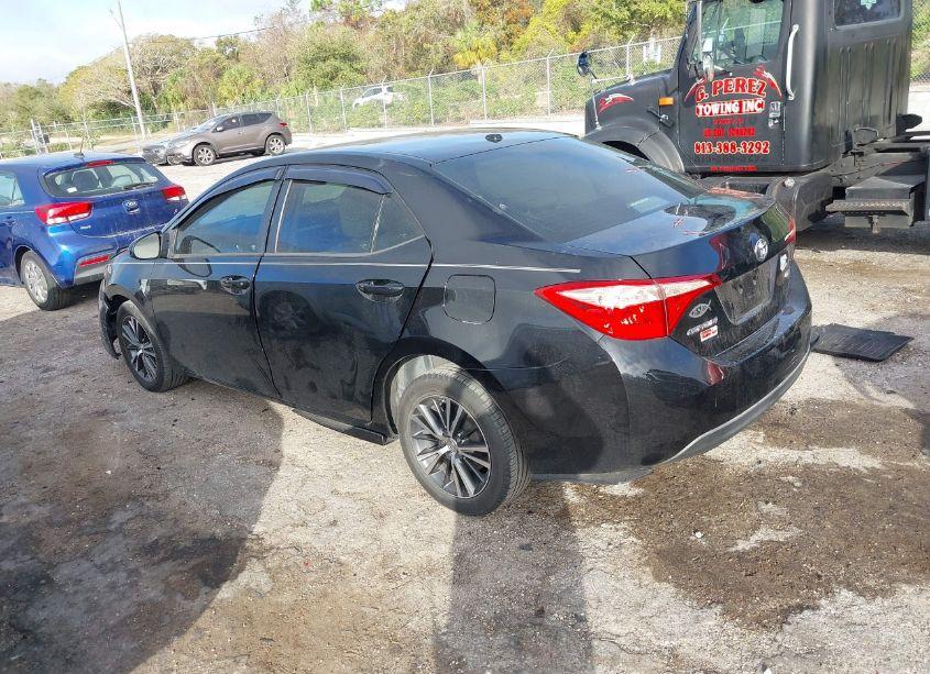 Photo 3 of 2017 Toyota Corolla L/LE/XLE/SE/XSE (VIN 2T1BURHE4HC800450)