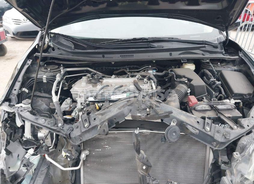 Photo 10 of 2017 Toyota Corolla LE (VIN 2T1BURHE4HC801694)