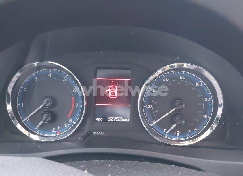 Photo 7 of 2017 Toyota Corolla LE (VIN 2T1BURHE4HC801694)