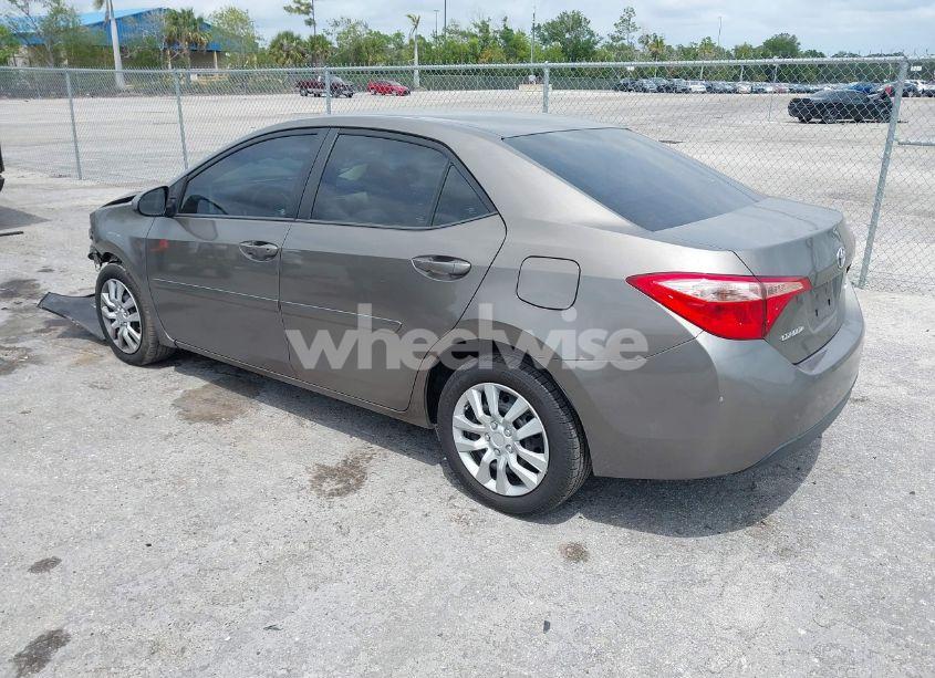 Photo 3 of 2017 Toyota Corolla LE (VIN 2T1BURHE4HC806295)