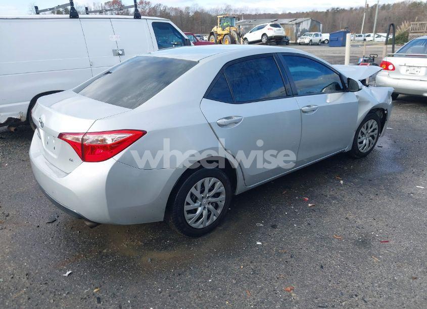 Photo 4 of 2017 Toyota Corolla LE (VIN 2T1BURHE4HC806863)