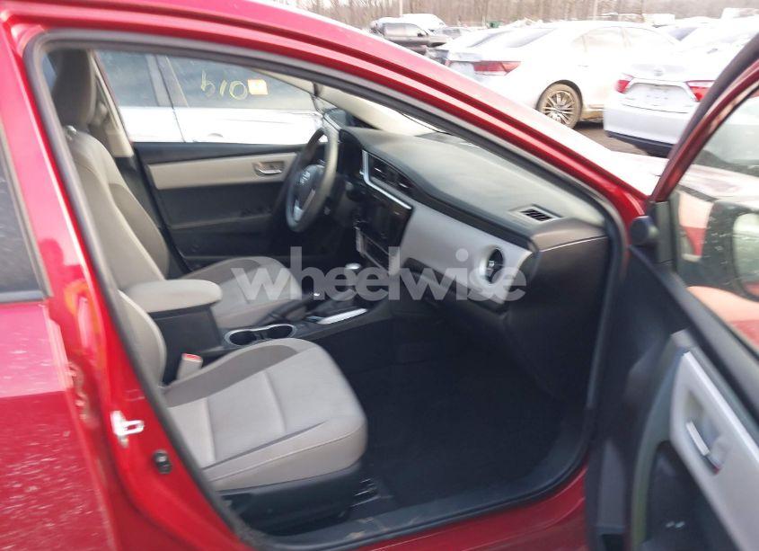 Photo 5 of 2017 Toyota Corolla LE (VIN 2T1BURHE4HC808337)