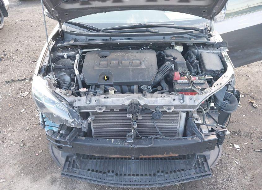 Photo 10 of 2017 Toyota Corolla SE (VIN 2T1BURHE4HC814784)