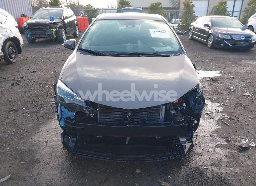 Photo 13 of 2017 Toyota Corolla SE (VIN 2T1BURHE4HC814784)