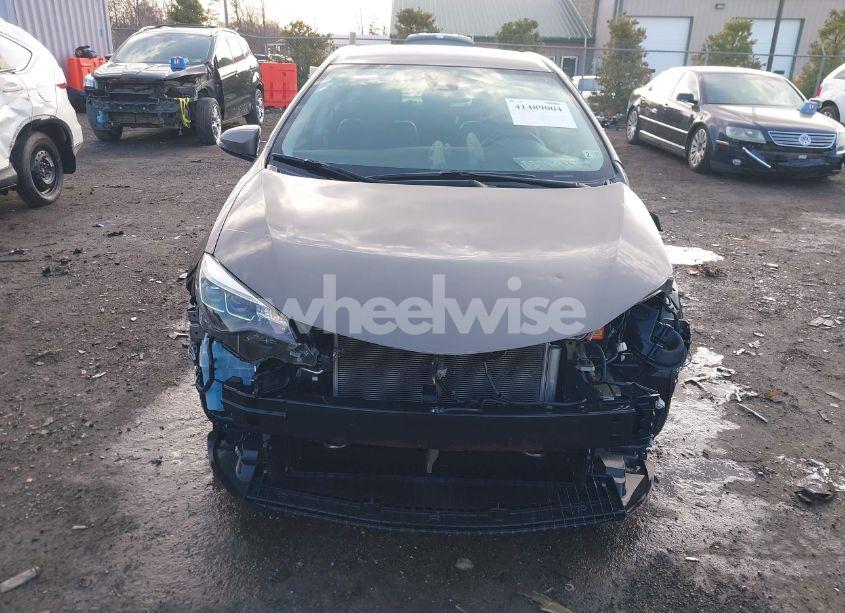 Photo 6 of 2017 Toyota Corolla SE (VIN 2T1BURHE4HC814784)