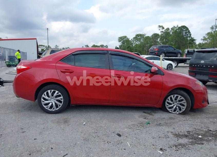 Photo 14 of 2017 Toyota Corolla LE (VIN 2T1BURHE4HC817846)