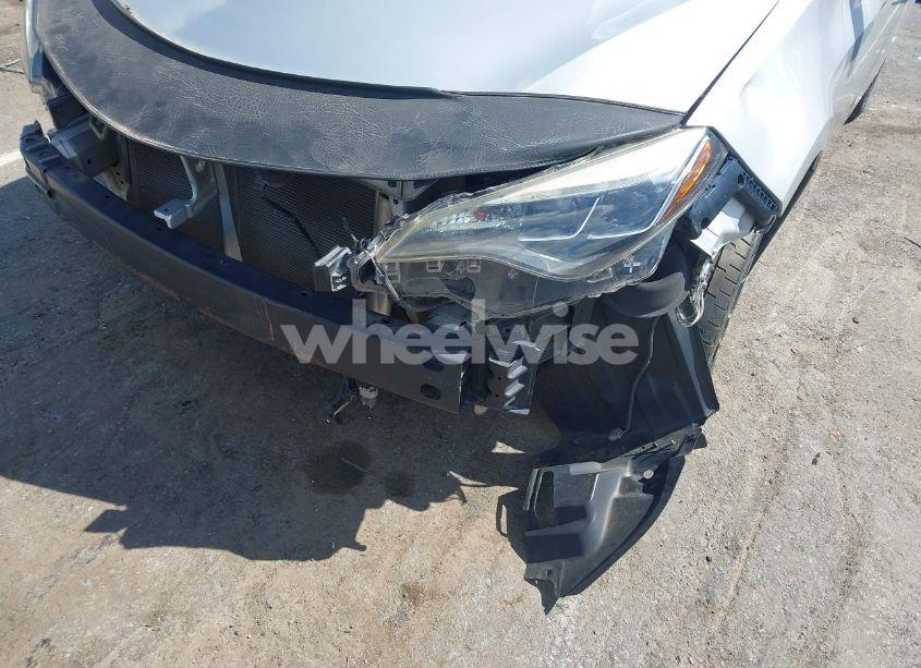 Photo 21 of 2017 Toyota Corolla SE (VIN 2T1BURHE4HC819399)