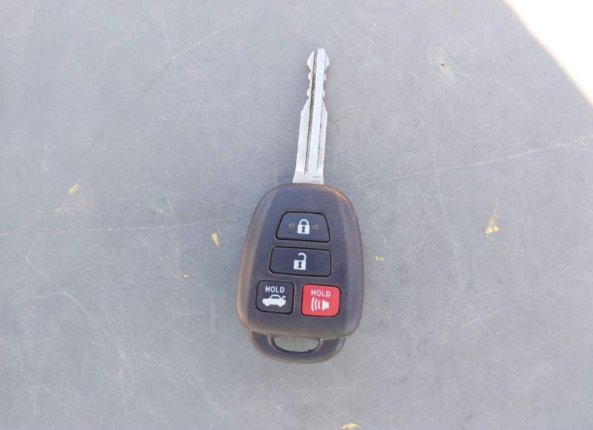 Photo 11 of 2017 Toyota Corolla LE (VIN 2T1BURHE4HC826689)