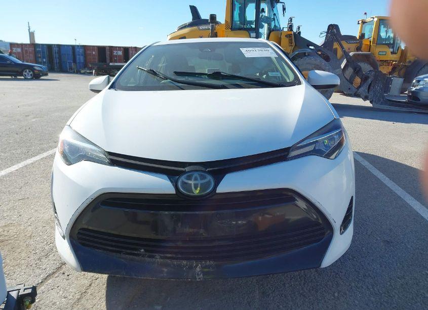 Photo 13 of 2017 Toyota Corolla LE (VIN 2T1BURHE4HC826689)