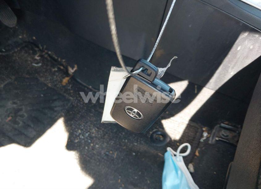 Photo 11 of 2017 Toyota Corolla SE (VIN 2T1BURHE4HC829205)