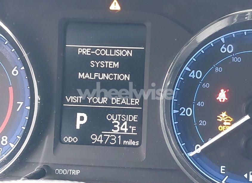 Photo 7 of 2017 Toyota Corolla LE (VIN 2T1BURHE4HC834808)