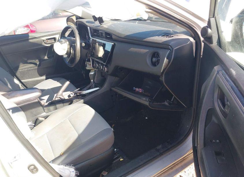 Photo 5 of 2017 Toyota Corolla L (VIN 2T1BURHE4HC864908)