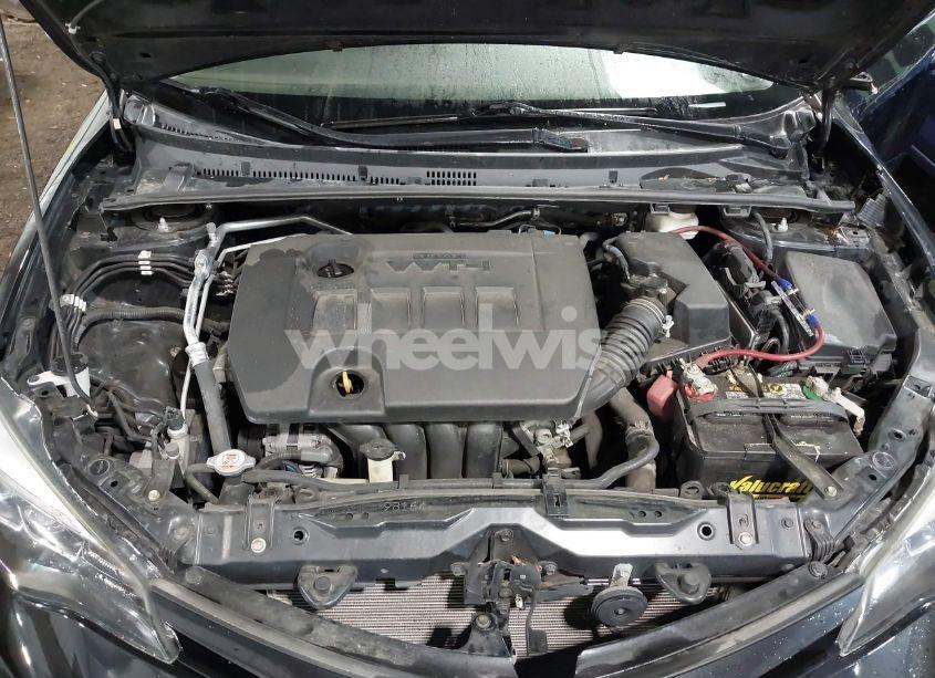 Photo 10 of 2017 Toyota Corolla SE (VIN 2T1BURHE4HC867517)