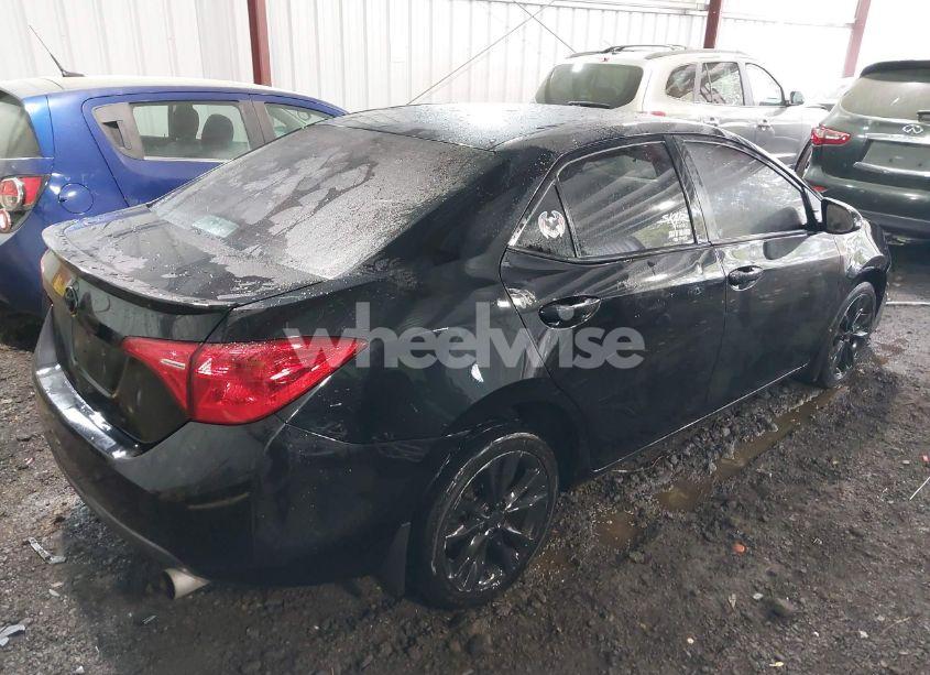 Photo 4 of 2017 Toyota Corolla SE (VIN 2T1BURHE4HC867517)