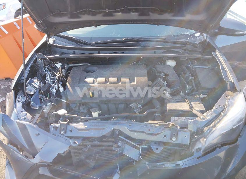 Photo 10 of 2017 Toyota Corolla SE (VIN 2T1BURHE4HC871874)