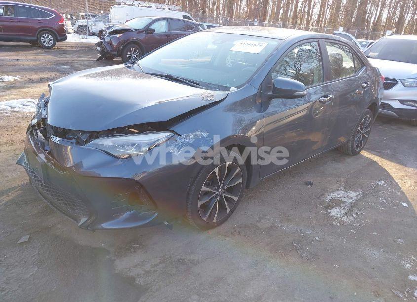 Photo 2 of 2017 Toyota Corolla SE (VIN 2T1BURHE4HC871874)