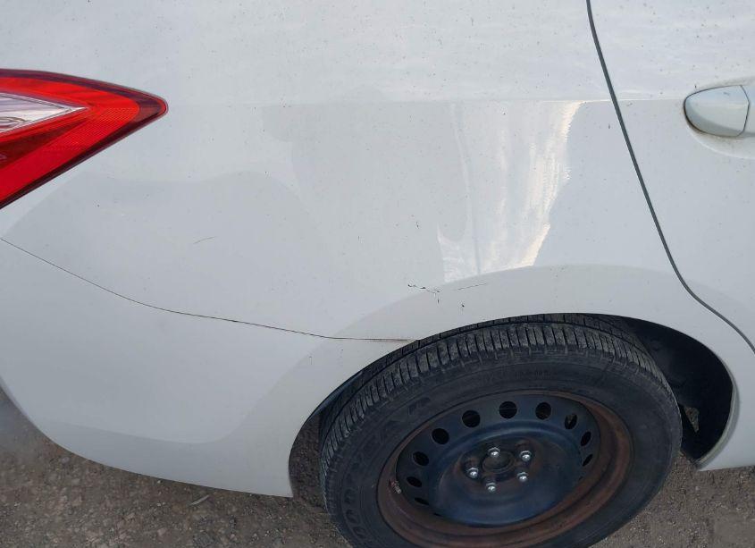 Photo 17 of 2017 Toyota Corolla LE (VIN 2T1BURHE4HC900435)