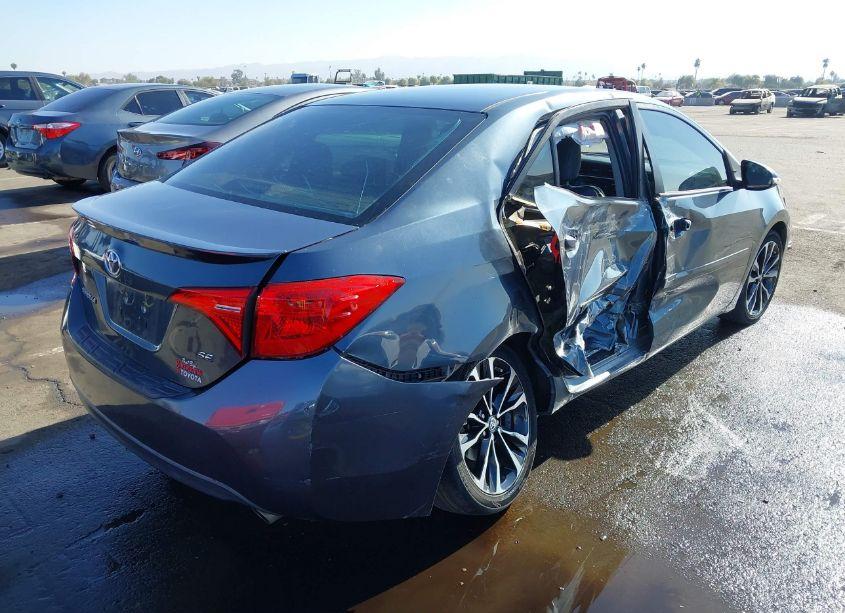 Photo 4 of 2017 Toyota Corolla SE (VIN 2T1BURHE4HC903643)